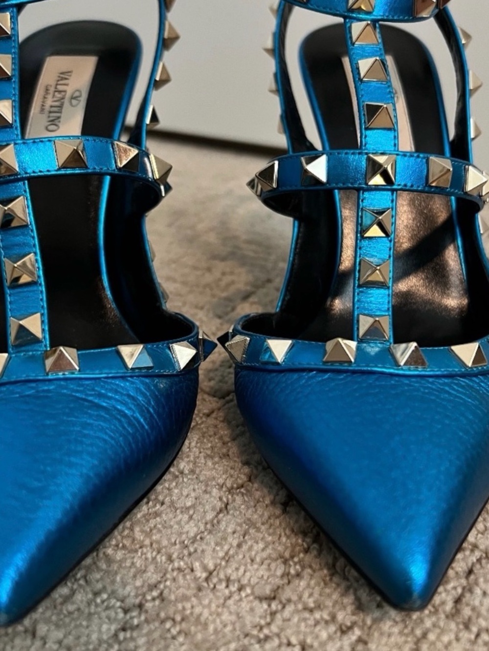 Valentino Metallic Blue Studded T-Strap Pumps - Picture 5 of 7